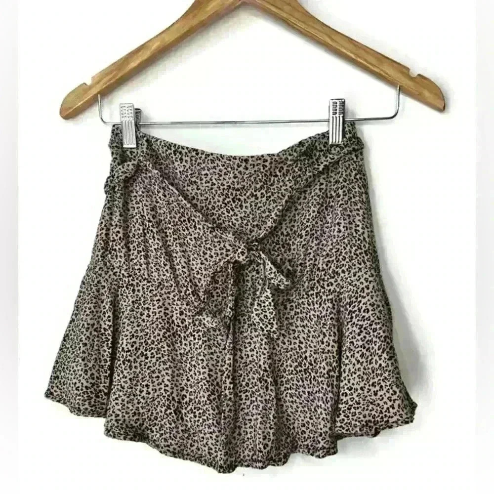 Urban Romantics Womens Leopard Cheetah Animal Print Preppy Euro Summer Skirt XS
